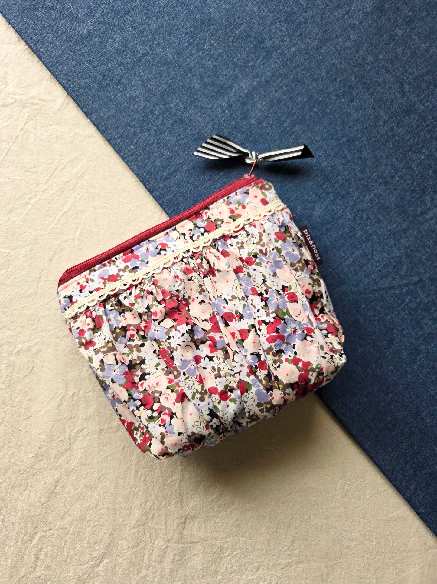 JEANS & A NICE TOP zipper pouch