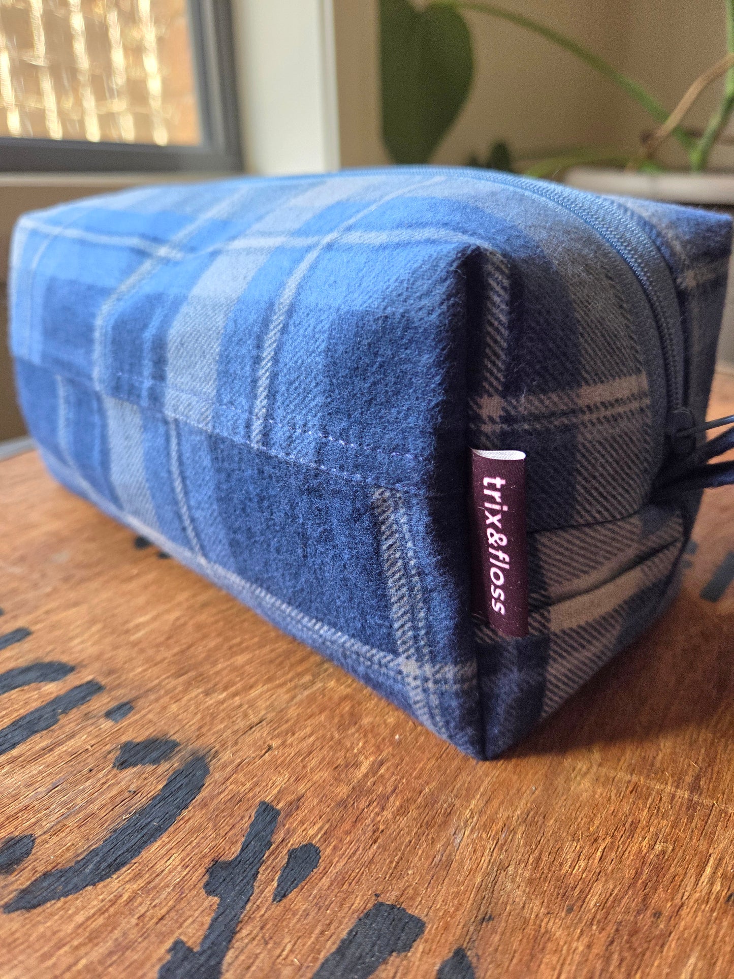 THE FLANNIE PACK boxy bag