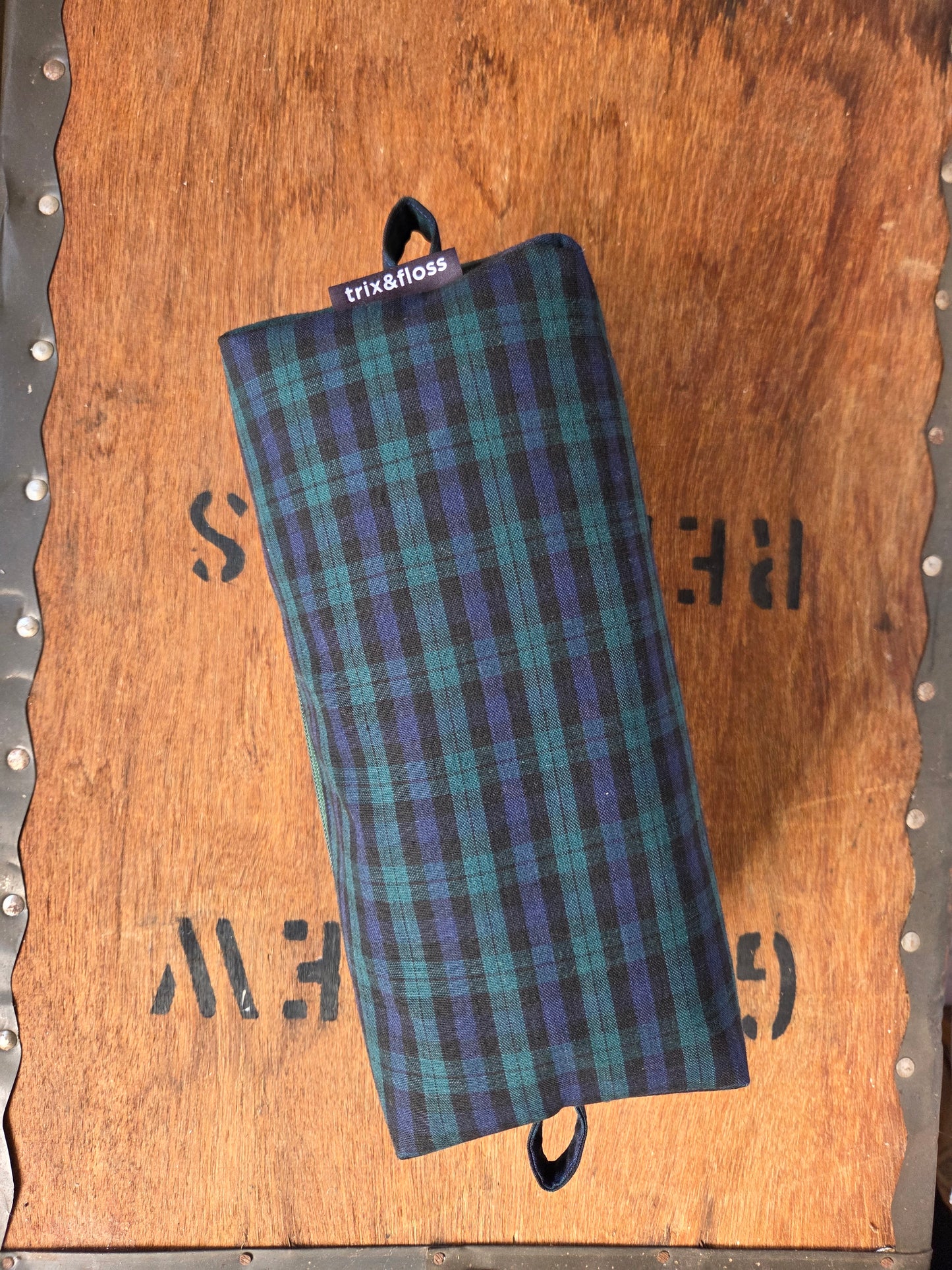 CHECKMATE boxy bag
