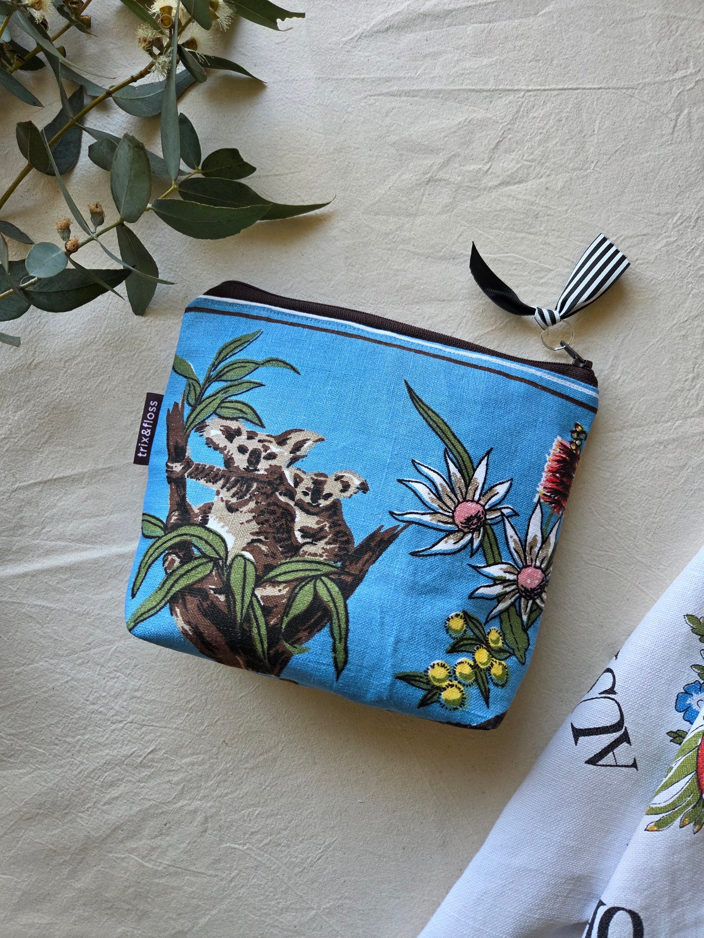 BEAR & BILL zipper pouch