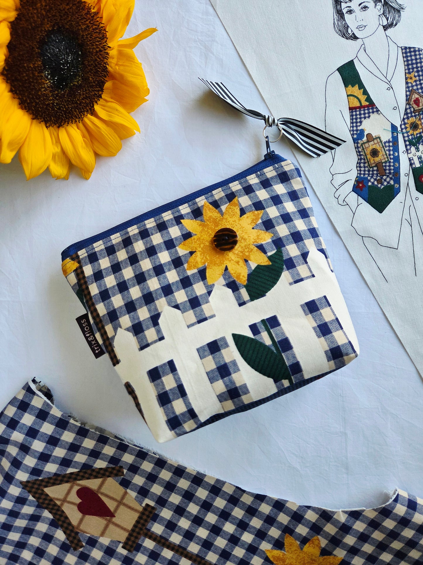 90s MUM VEST zipper pouch