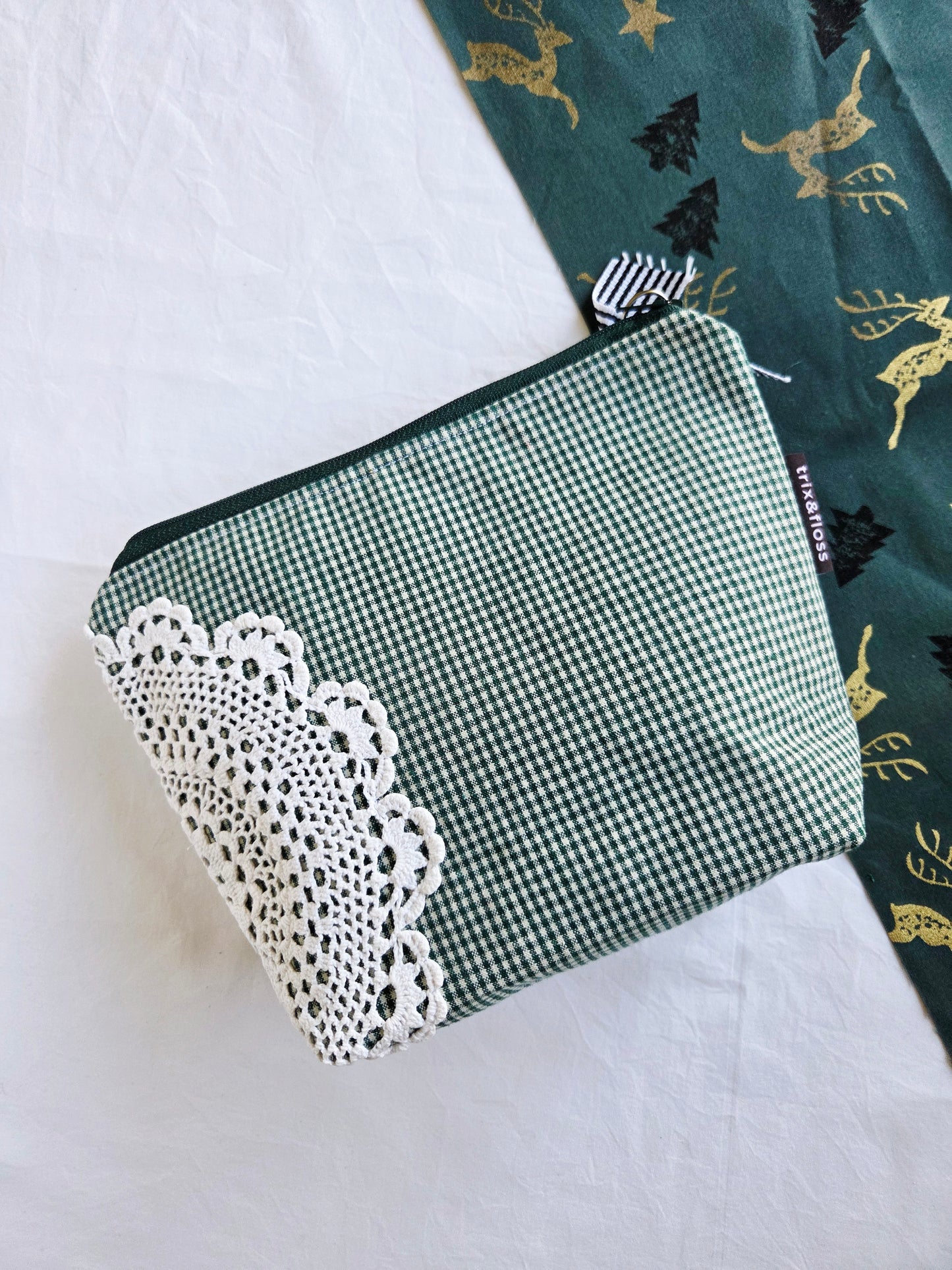 MAKE IT REIN zipper pouch
