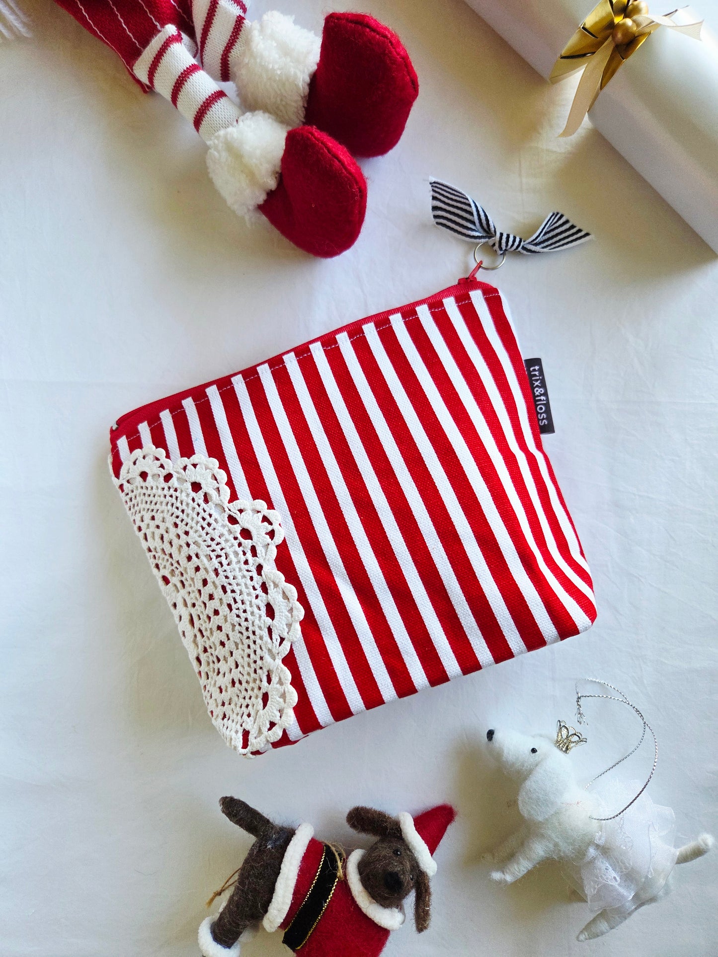SNOWFLAKE IT TILL YOU MAKE IT zipper pouch