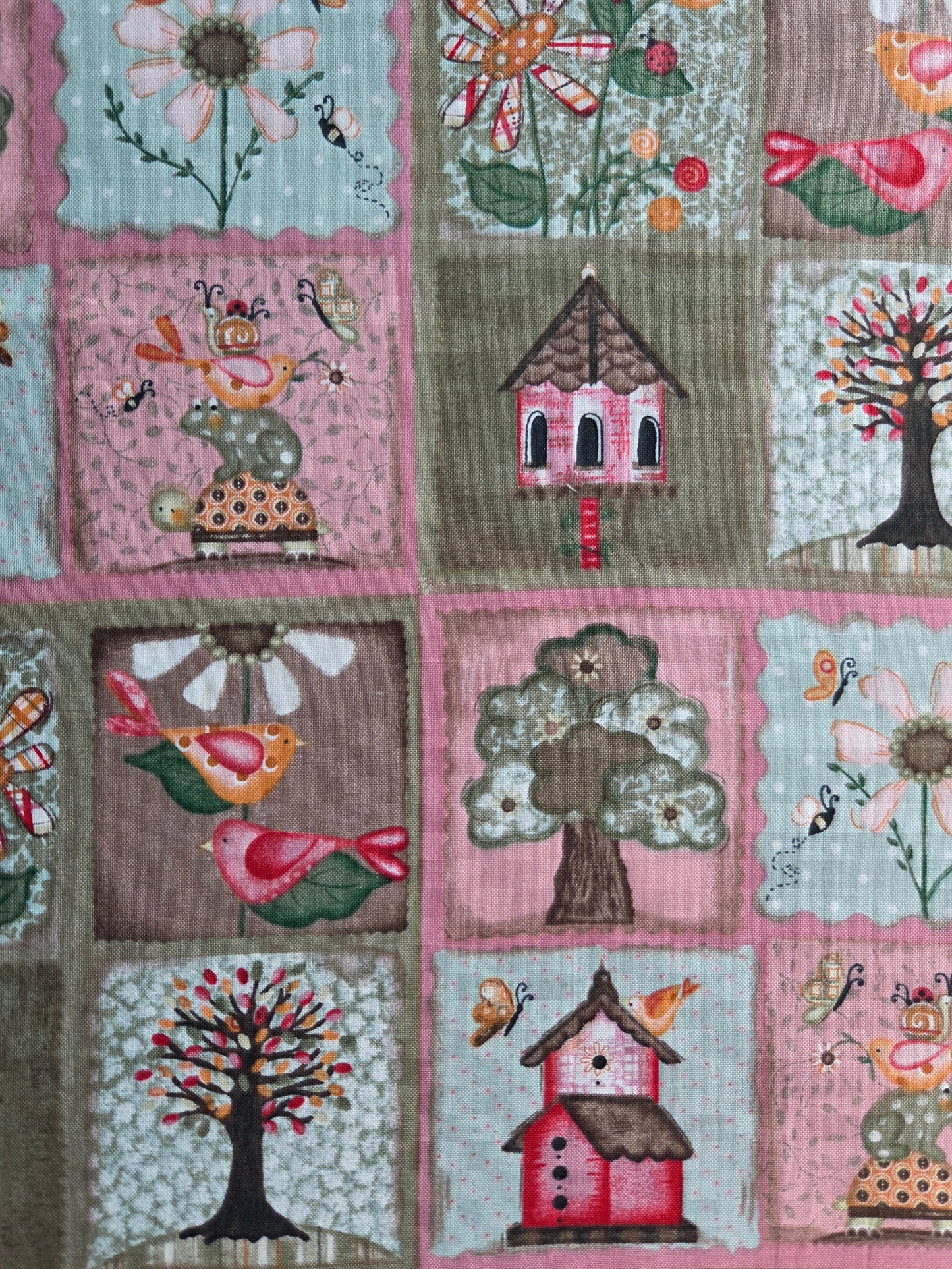 HIGH TEA zipper pouch