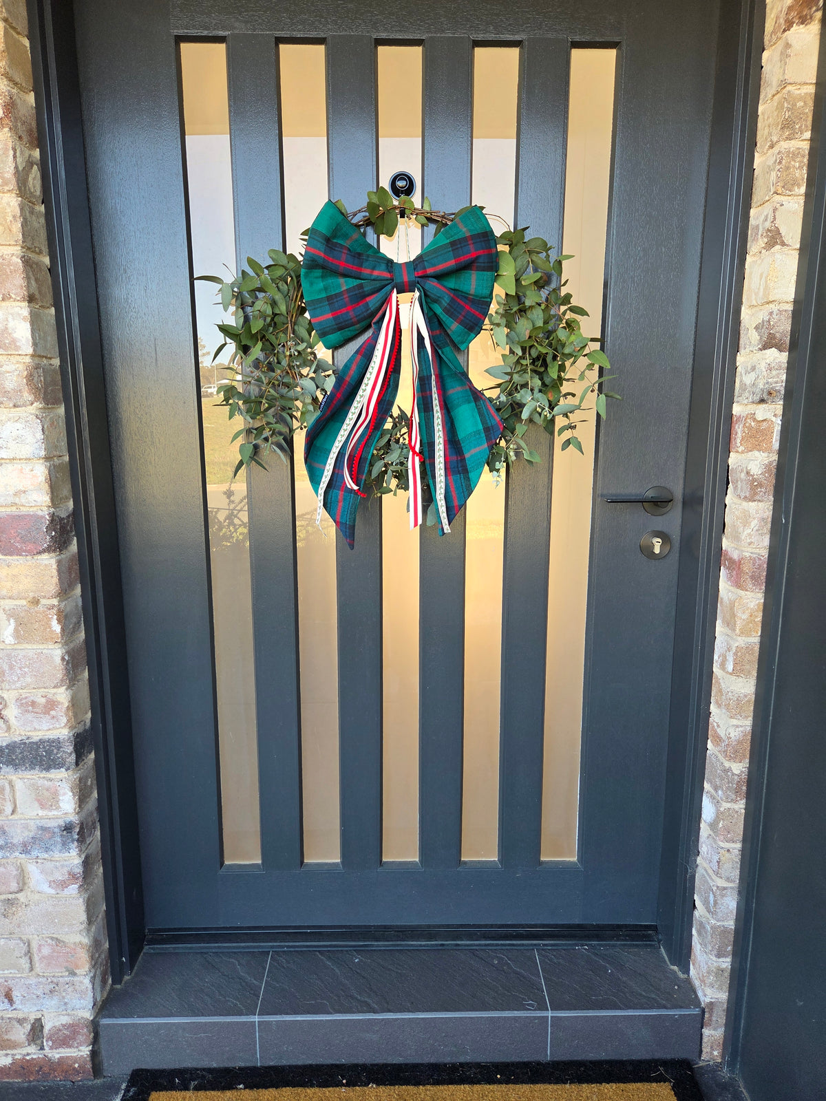 Giant Christmas Bow - Vintage Teal Tartan