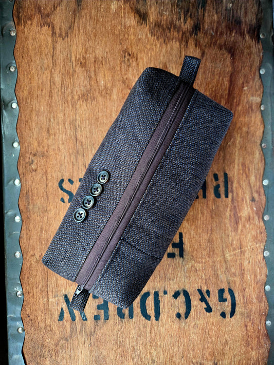 OFF THE CUFF boxy bag