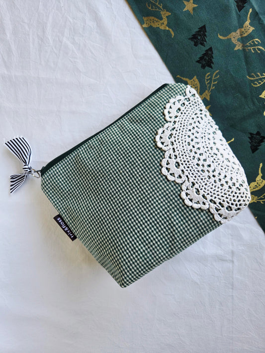 MAKE IT REIN zipper pouch