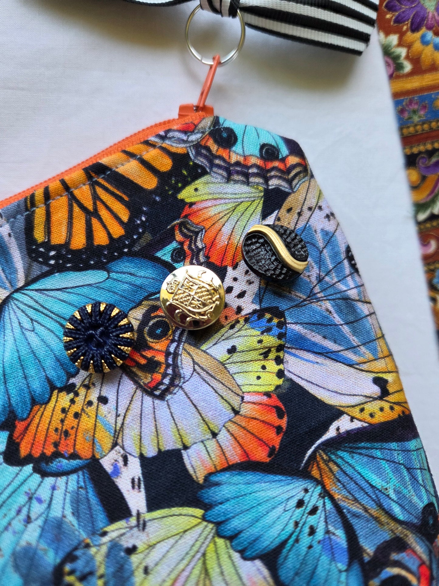 BUTTERFLY KISSES zipper pouch