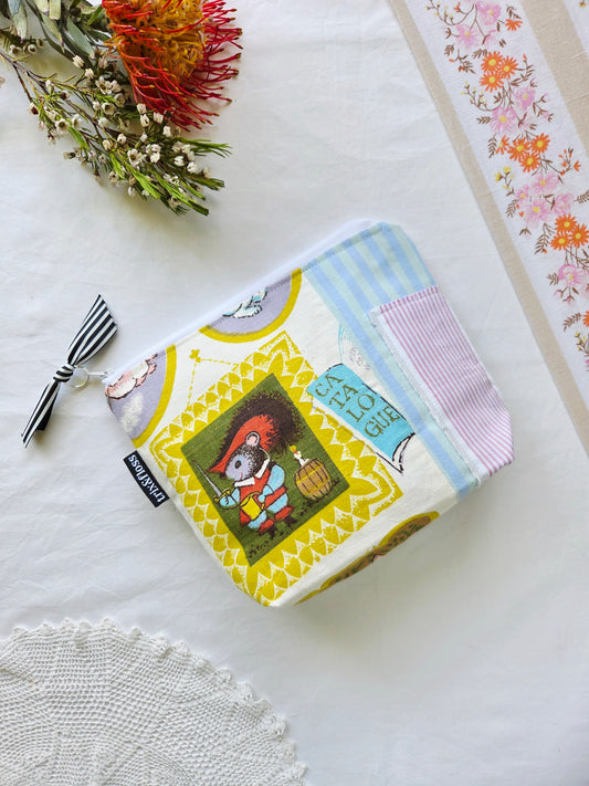 MIGHTY MOUSE zipper pouch