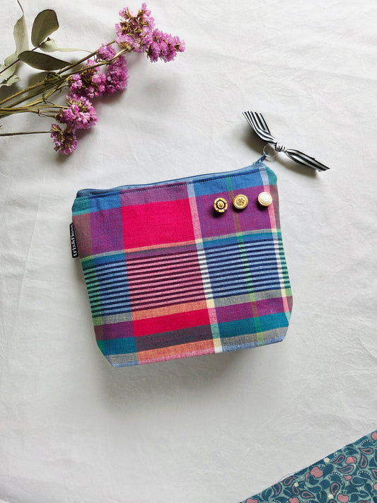 CHECK ME OUT zipper pouch