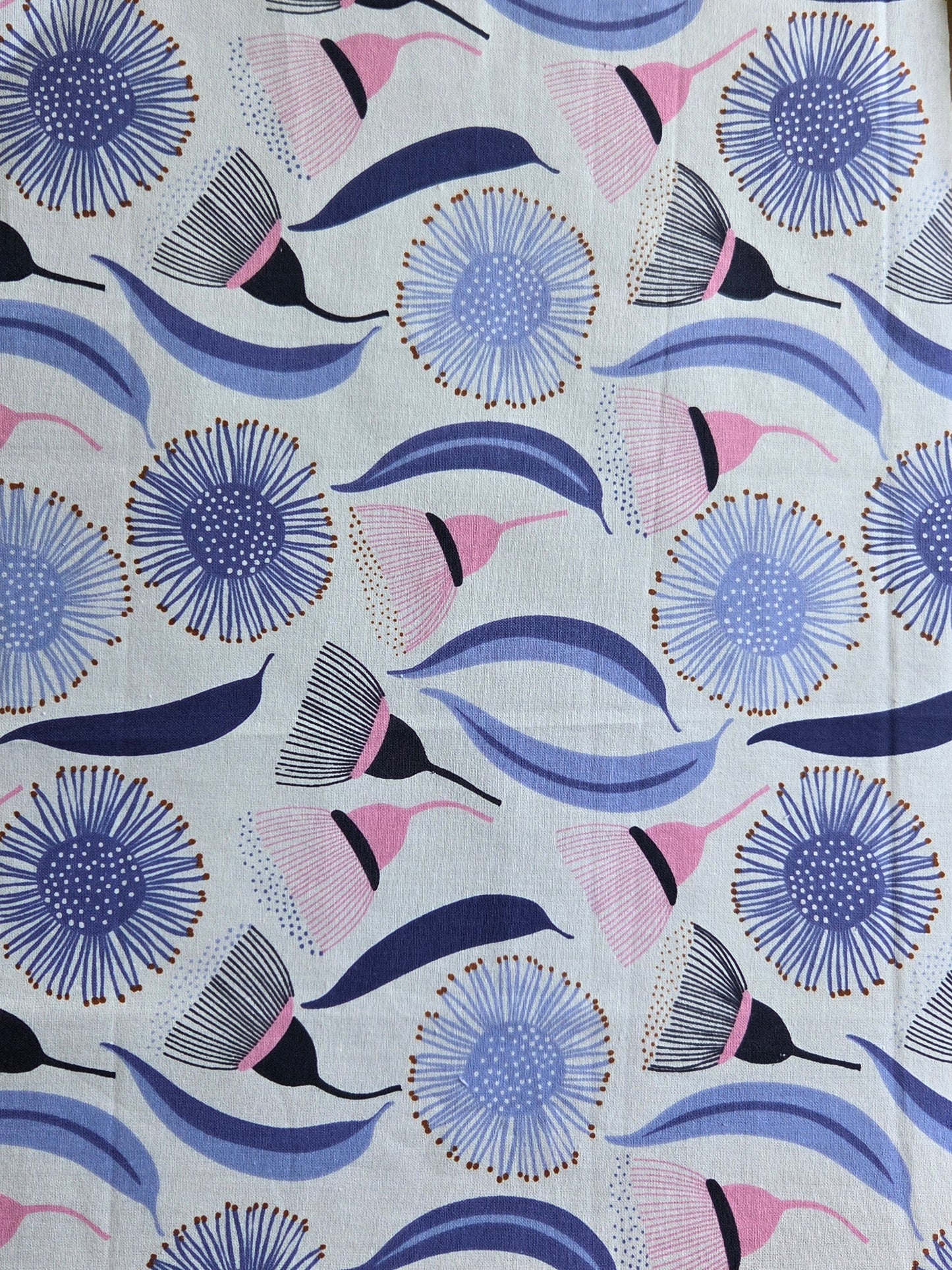 MORE IS MORE zipper pouch