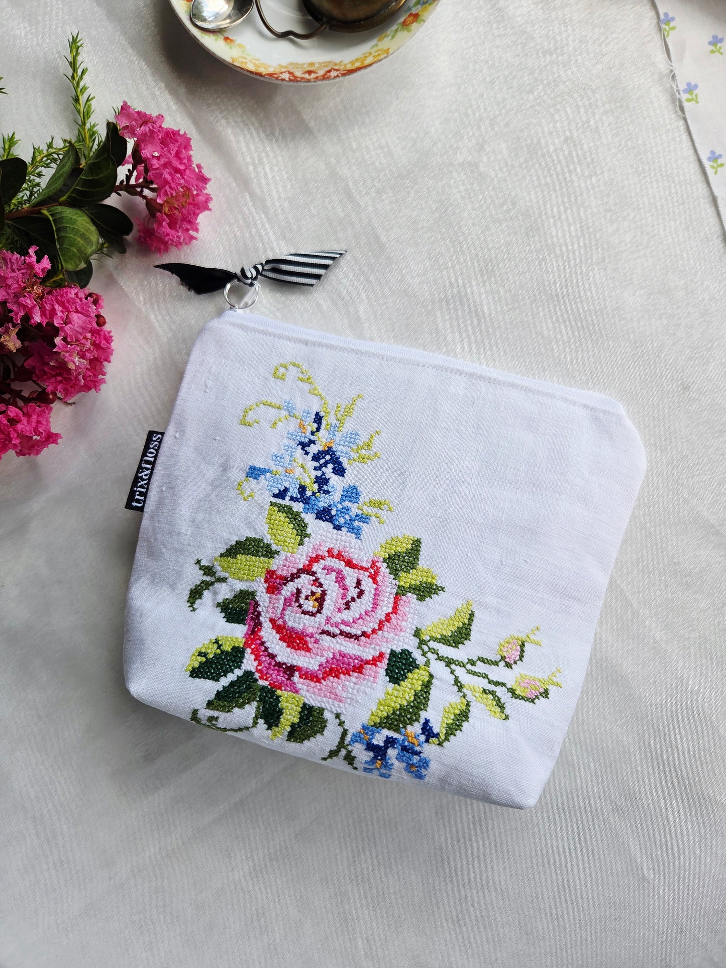 HEAVEN SCENT zipper pouch