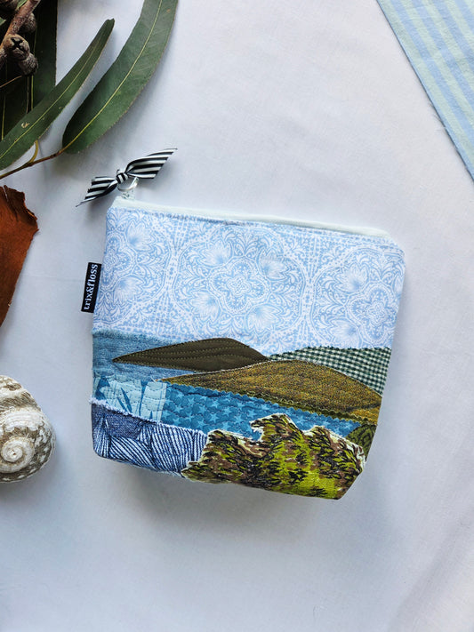 SUNDAY COAST zipper pouch