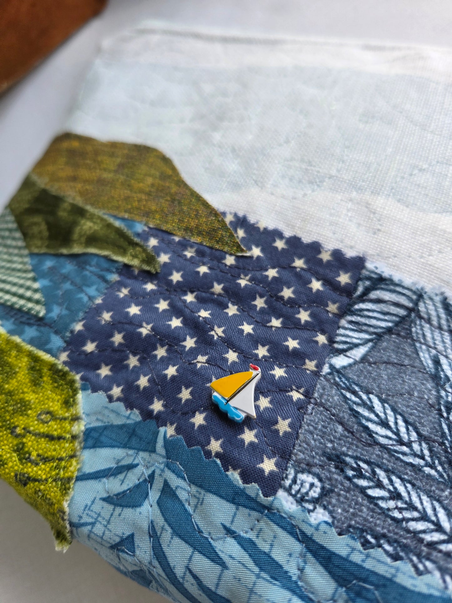 SUNDAY COAST zipper pouch