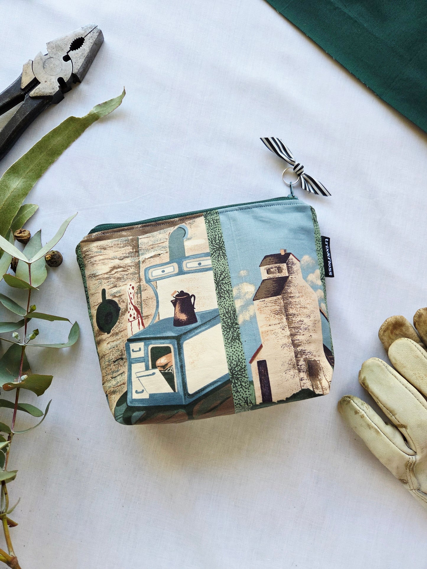 ONE MORE TILL SMOKO zipper pouch