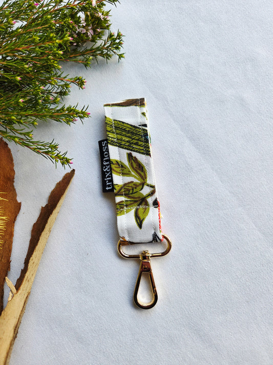 Bush foliage keyring