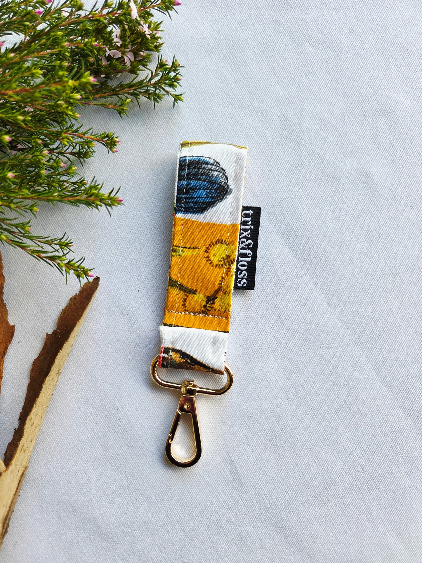 Bush foliage keyring