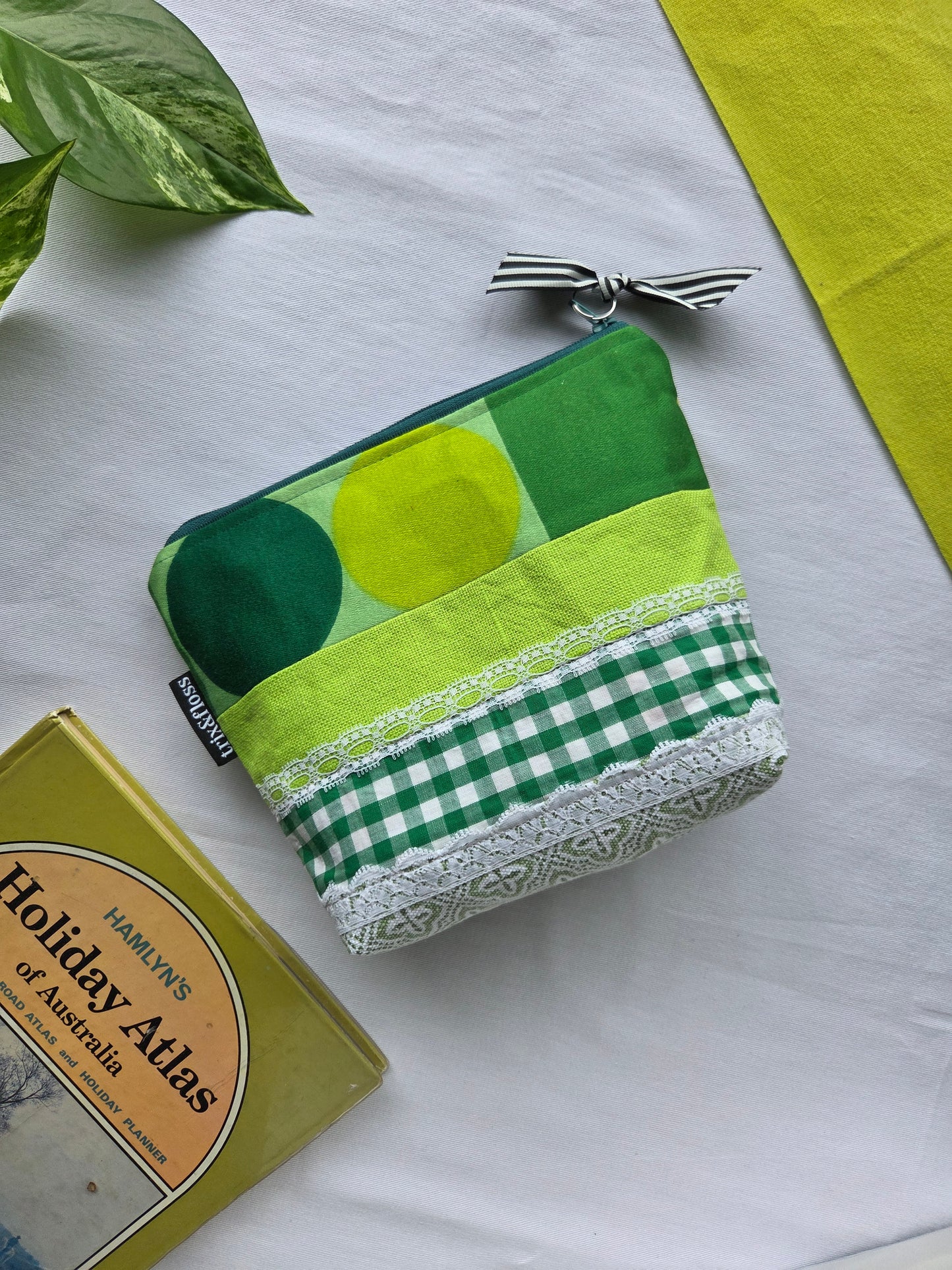 GREEN PATCHWORK CLUB zipper pouch