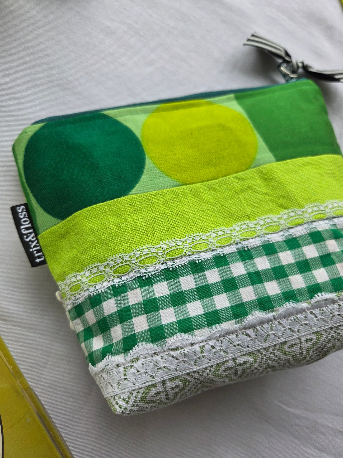 GREEN PATCHWORK CLUB zipper pouch