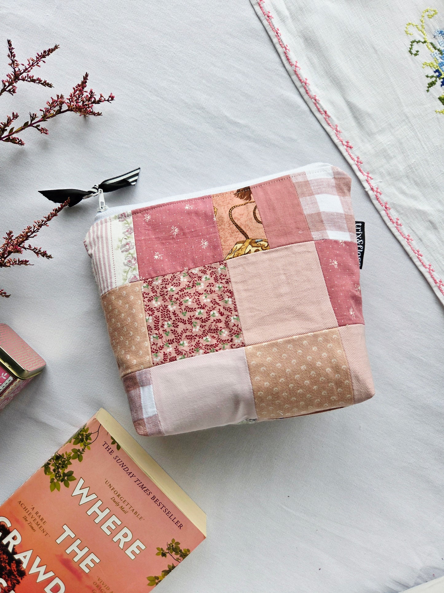 PINK PATCHWORK CLUB zipper pouch