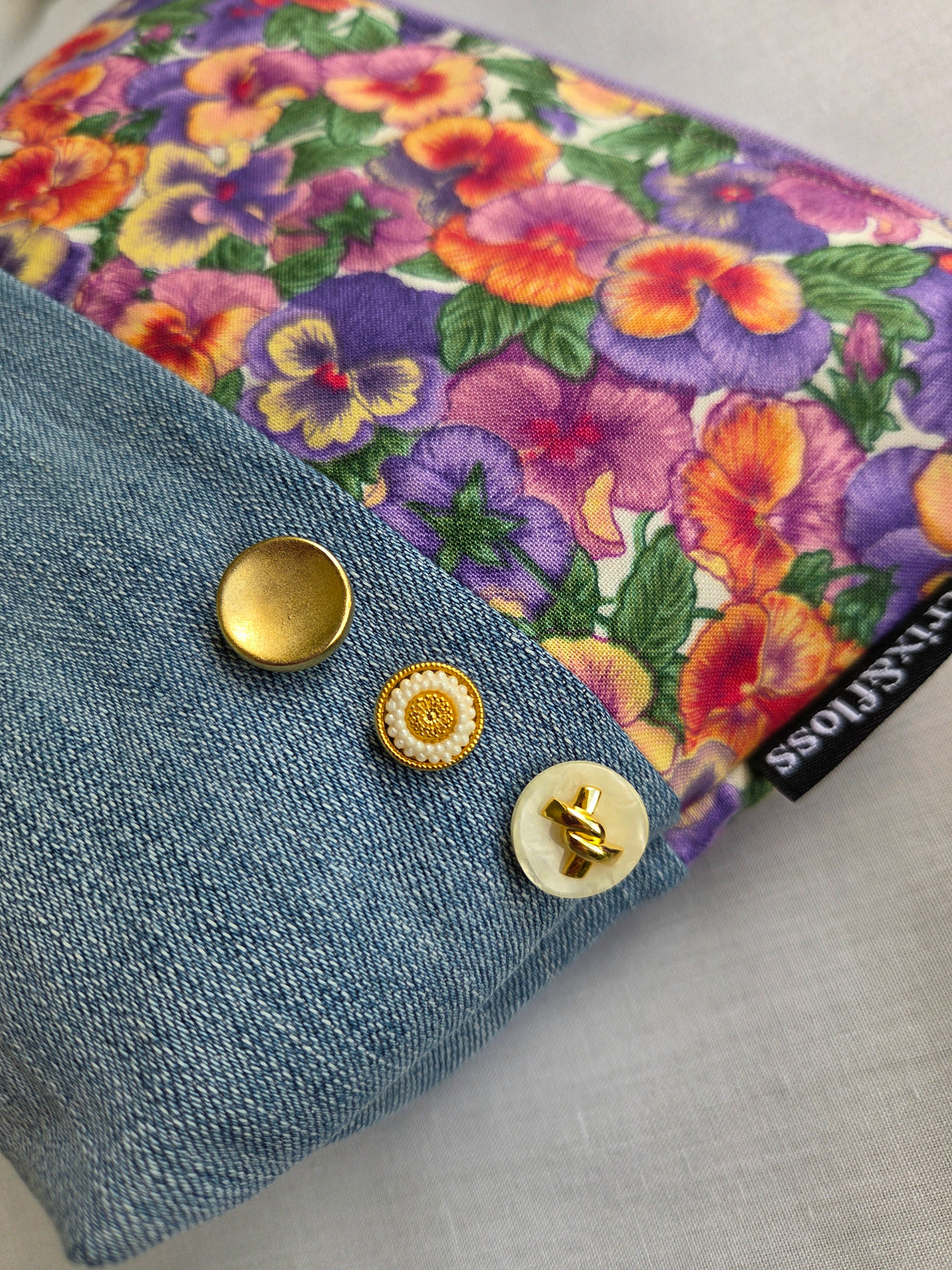 LUCK OF THE IRIS zipper pouch